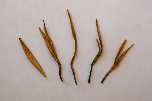 Yunnan Golden Needles