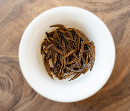 Yunnan Golden Needles